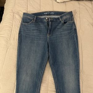 Old Navy Skinny jeans